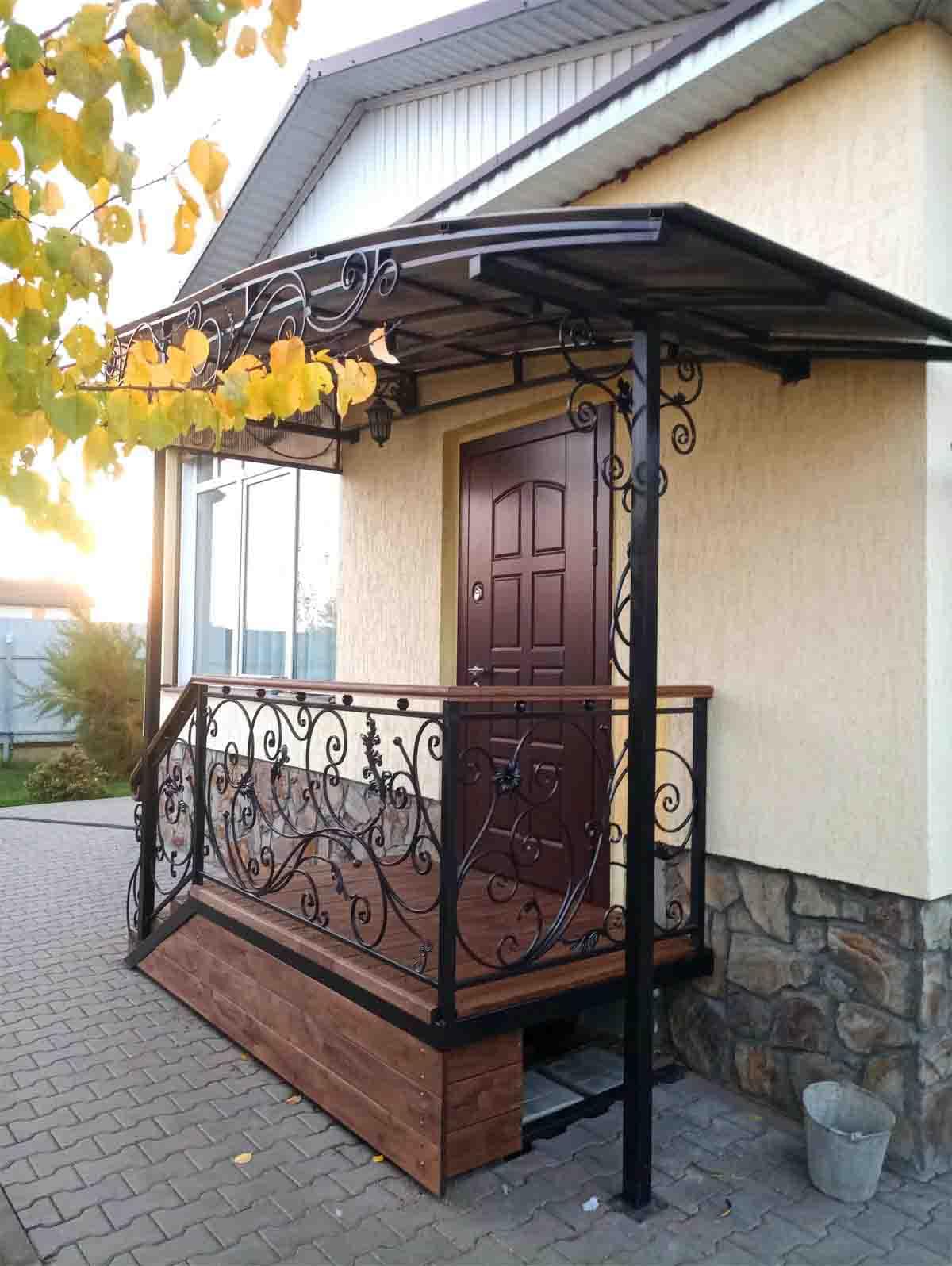 навесы из поликарбоната для авто